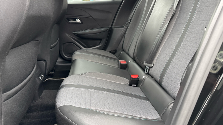 Peugeot 208 1.2 PureTech 100 Allure Premium + 5dr Petrol Hatchback